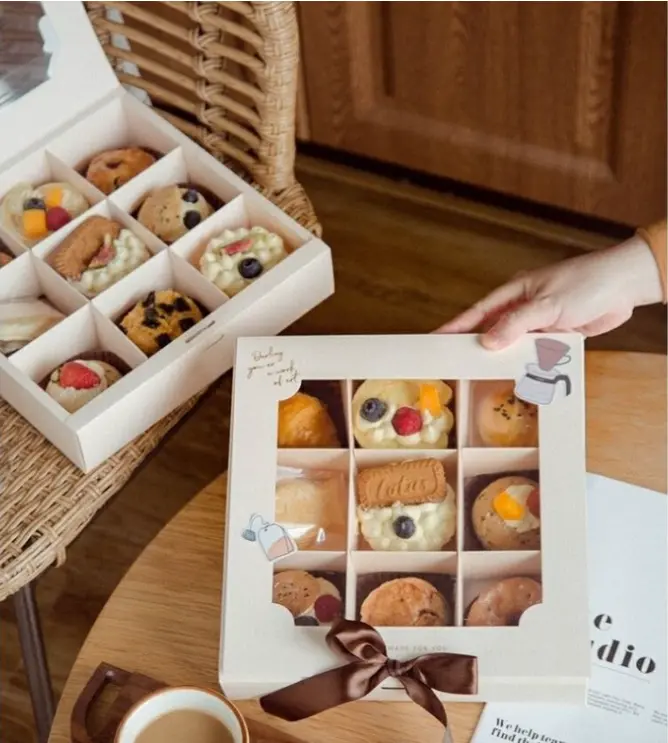 10-Inch 9-Cavity Mini Dessert Box For Brownies, Pastries, Mooncakes, And Gifting 1