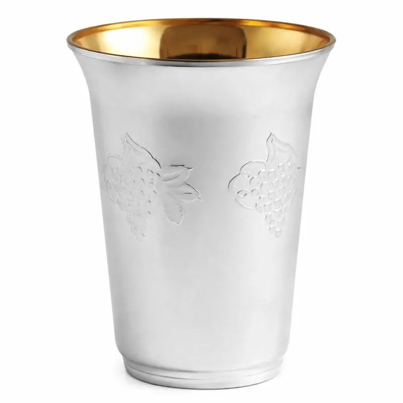 5.5 Oz Heavy-Duty Clear Plastic Kiddush Cup 1