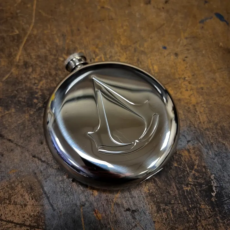 Assassin'S Creed Inspired Stainless Steel Flask – Clearance Stock 1