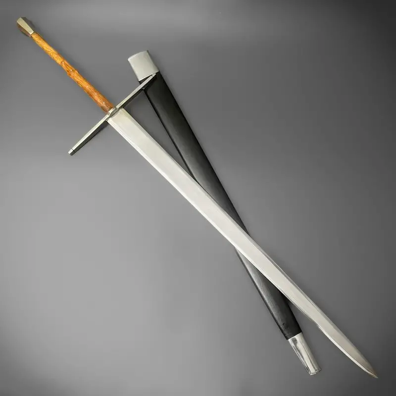 Authentic 15Th-Century Two-Handed Battle Sword 1