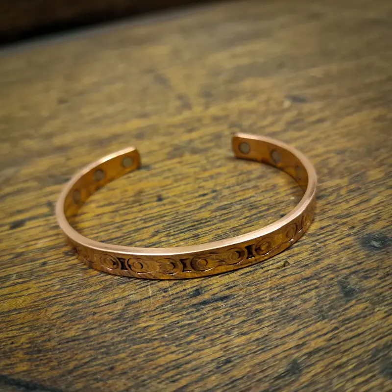Copper Square Bike Chain Cuff – Line End Edition 1