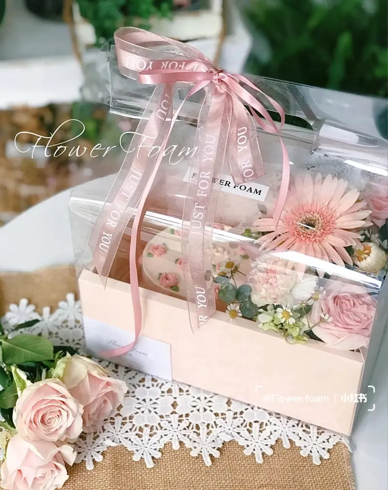 Dual-Purpose Clear Gift Box – Versatile Transparent Container For Cakes And Floral Bouquets 1