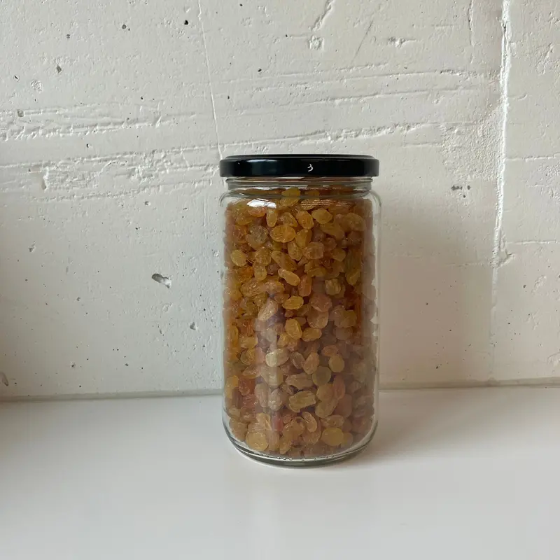 Golden Raisins – Premium Dried Fruit 1