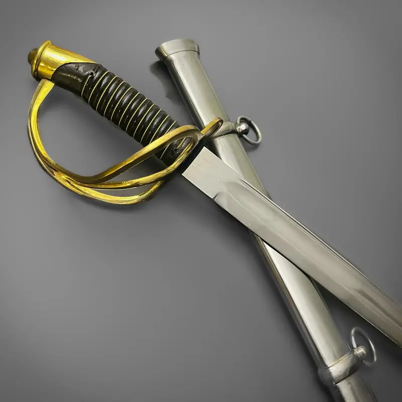 Historic Cavalry Officer'S Sword Replica 1