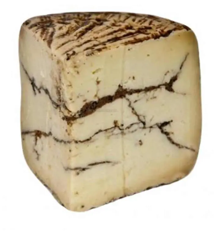 Moliterno Al Tartufo – Truffle-Infused Aged Sheep’S Milk Cheese 1