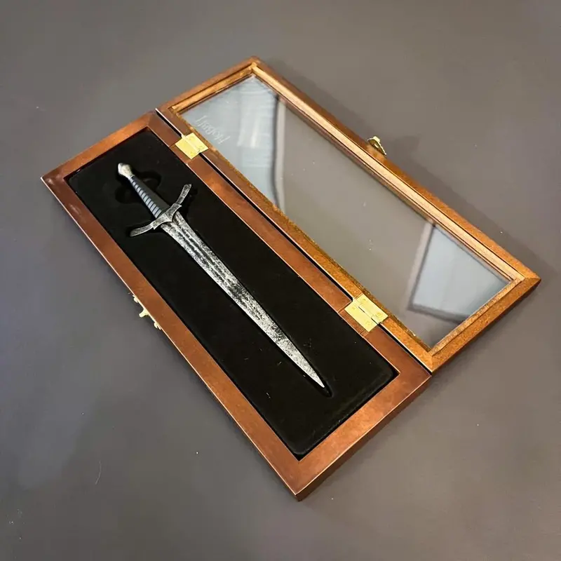 Morgul Blade Miniature Sword – Lord Of The Rings Collectible 1