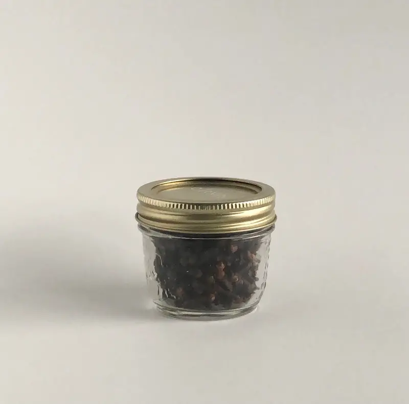 Organic Whole Clove Spices 1