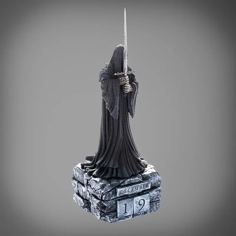 Ringwraith Perpetual Calendar – Lord Of The Rings Collectible Desk Accessory 1
