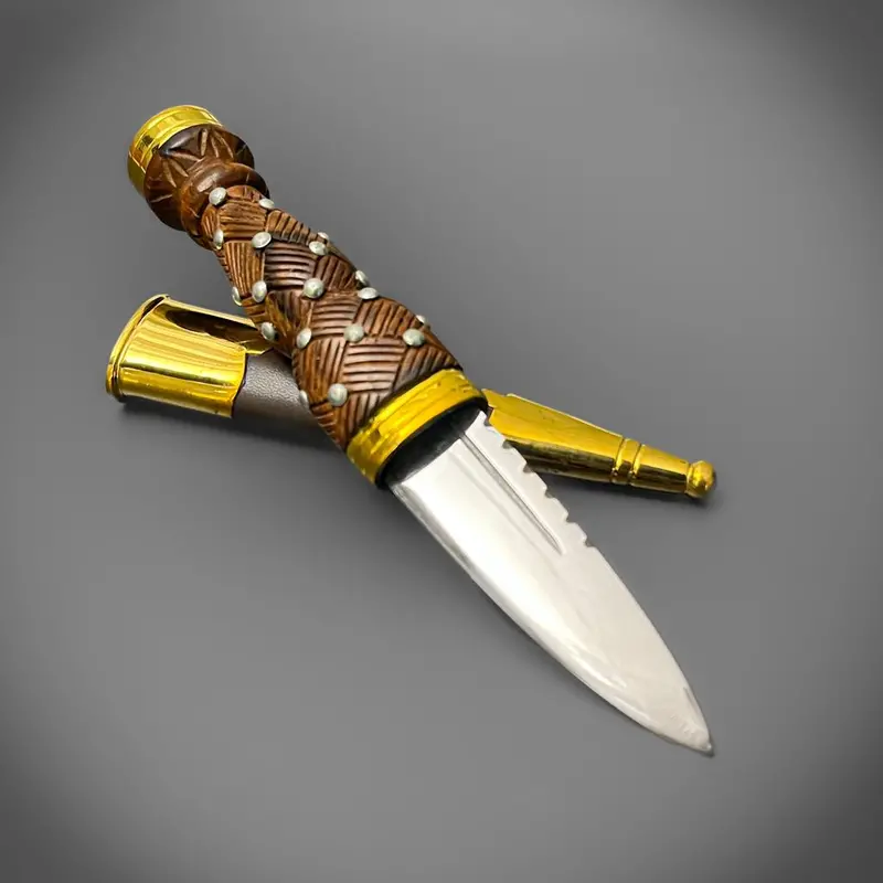 Traditional Hunting Sgian Dubh Dagger 1