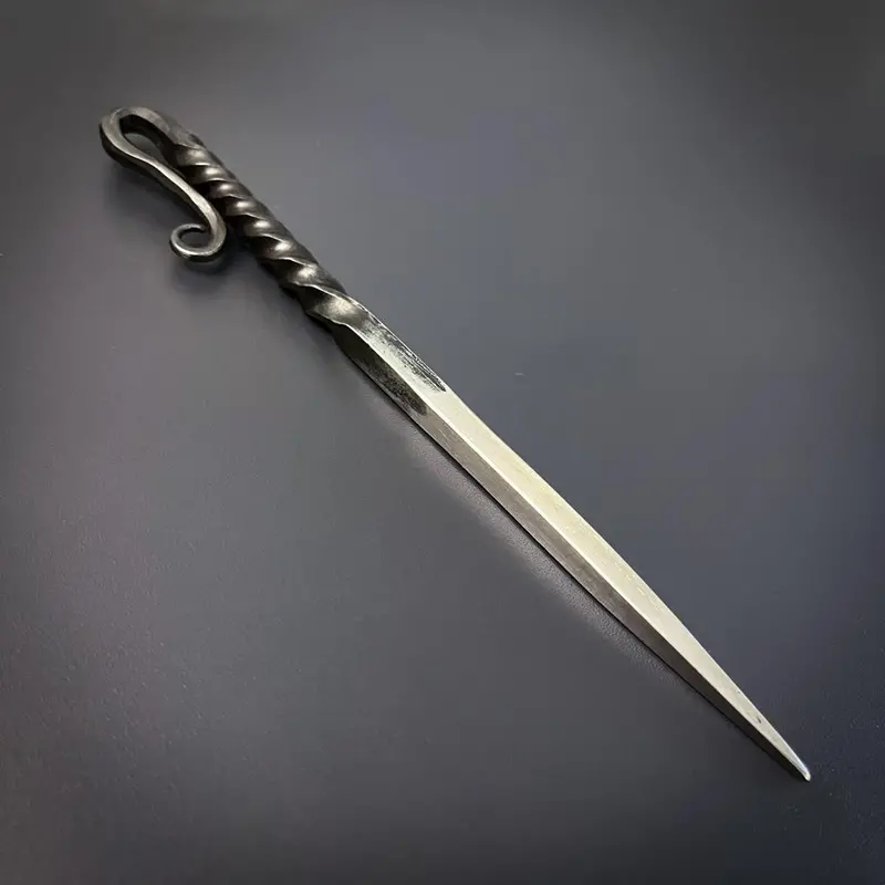 Viking Eating Spike – Tactical Tabletop Skewer & Utensil 1