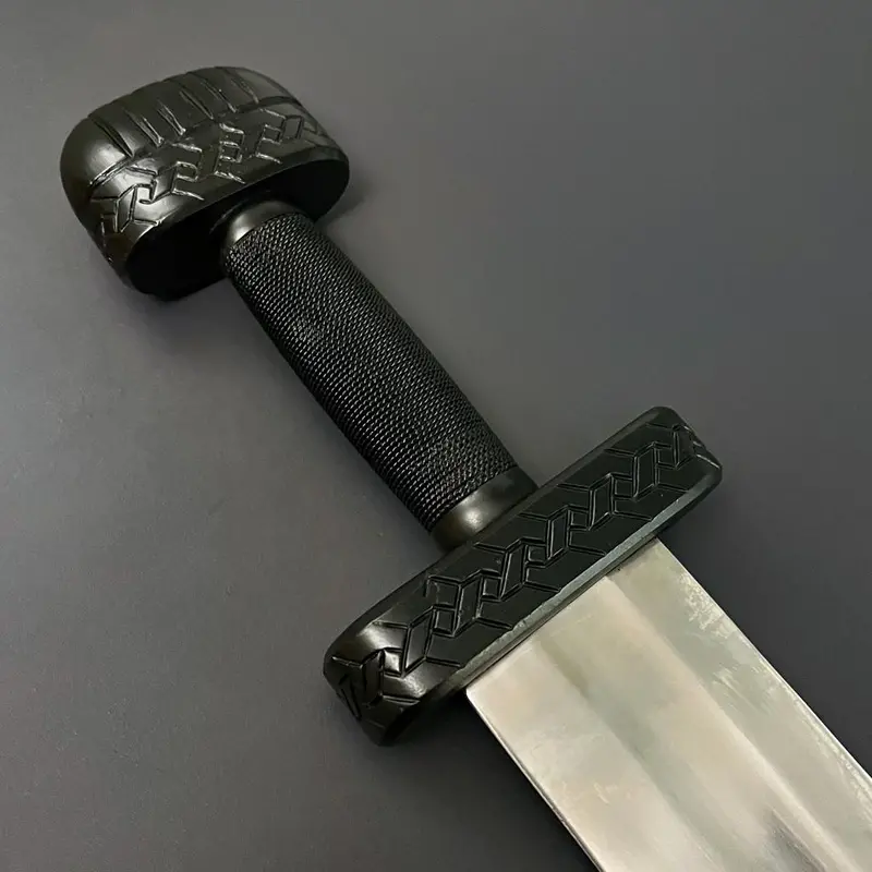 Viking-Era Broadsword Replica 1